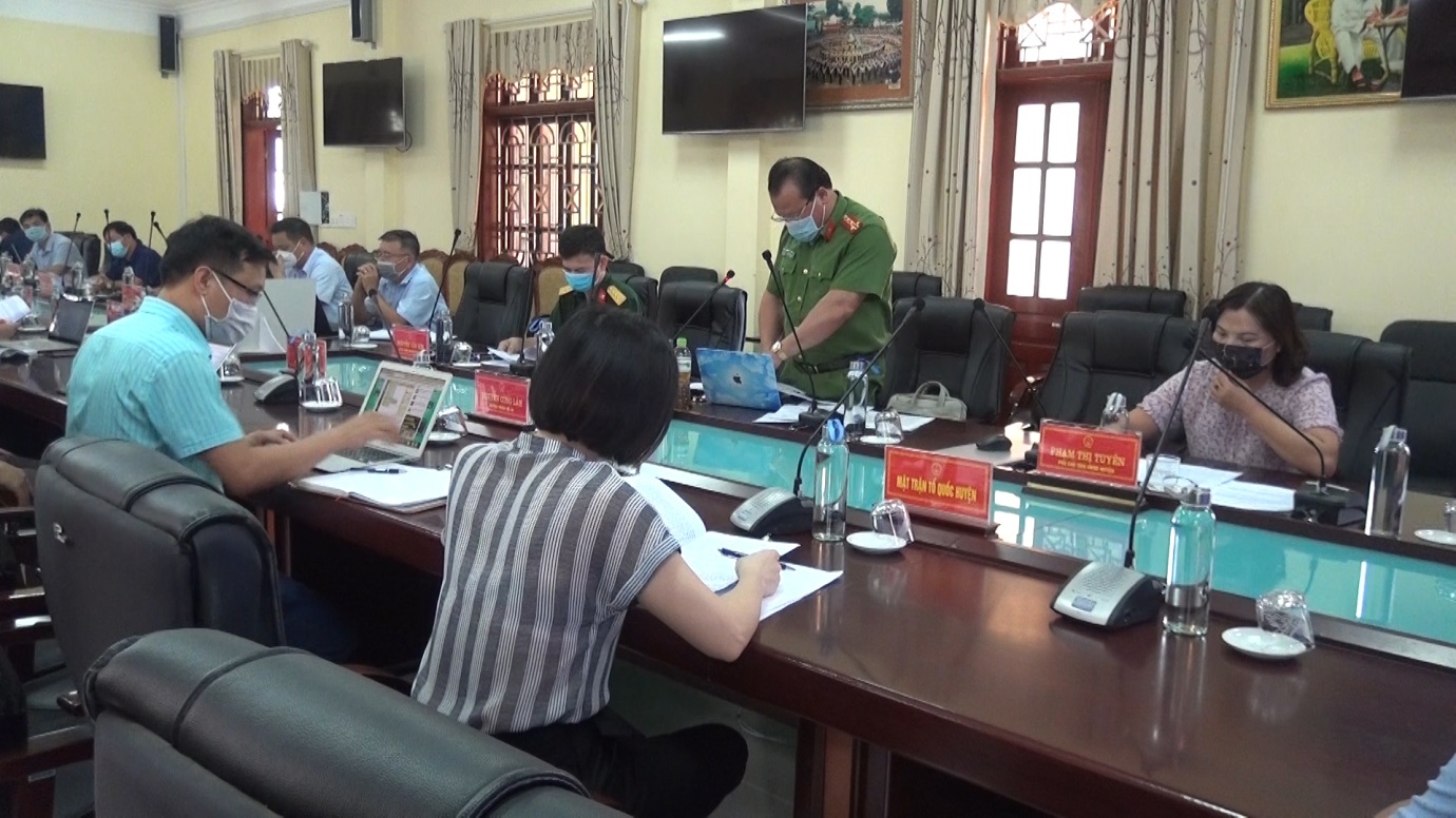 Đ/c Nguyễn Quốc Toản - TV Hubet com, trưởng CAH phát biểu tham gia ý kiến