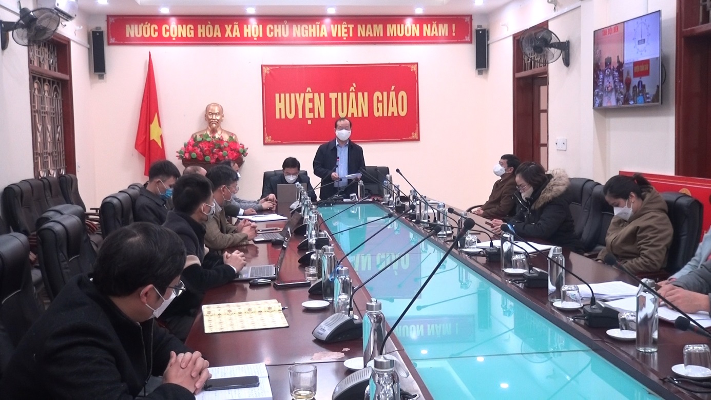 TTCH phòng, chống dịch bệnh Covid-19 tỉnh tổ chức Hội nghị trực tuyến về Hubet88 Phòng, chống dịch hiệu quả để người dân đón tết an toàn