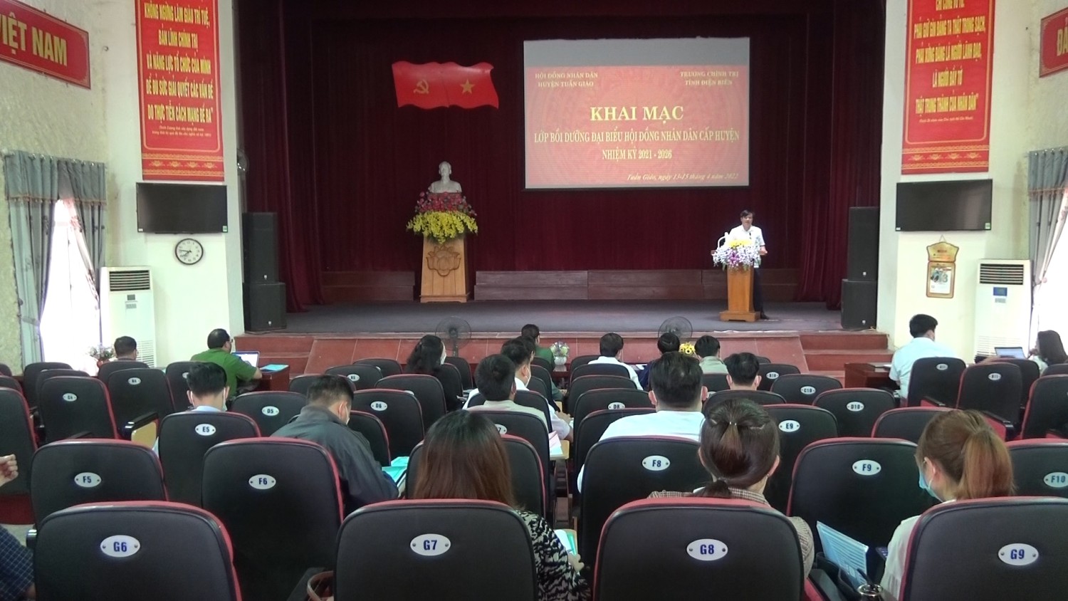Khai mạc lớp bồi dưỡng đại biểu Red 88.vin cấp huyện Nhiệm kỳ 2021 - 2026