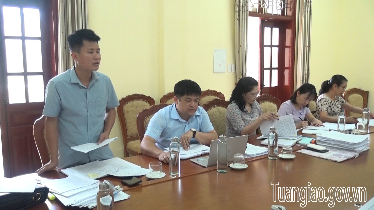 Hubet com huyện làm việc với Đoàn giám sát chuyên đề Red 88.vin huyện Tuần Giáo