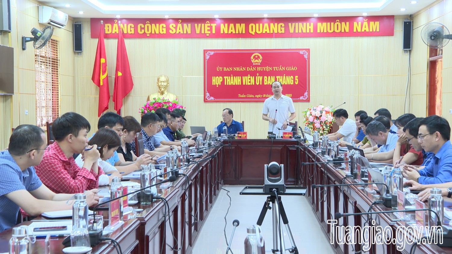 Họp thành viên Hubet com huyện Tuần Giáo tháng 5 năm 2023