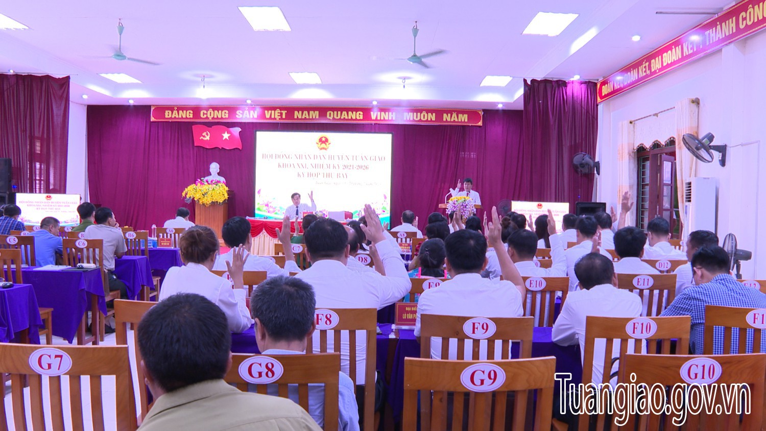 Hubet thứ 7, Red 88.vin huyện Tuần Giáo khóa XXI thành công tốt đẹp