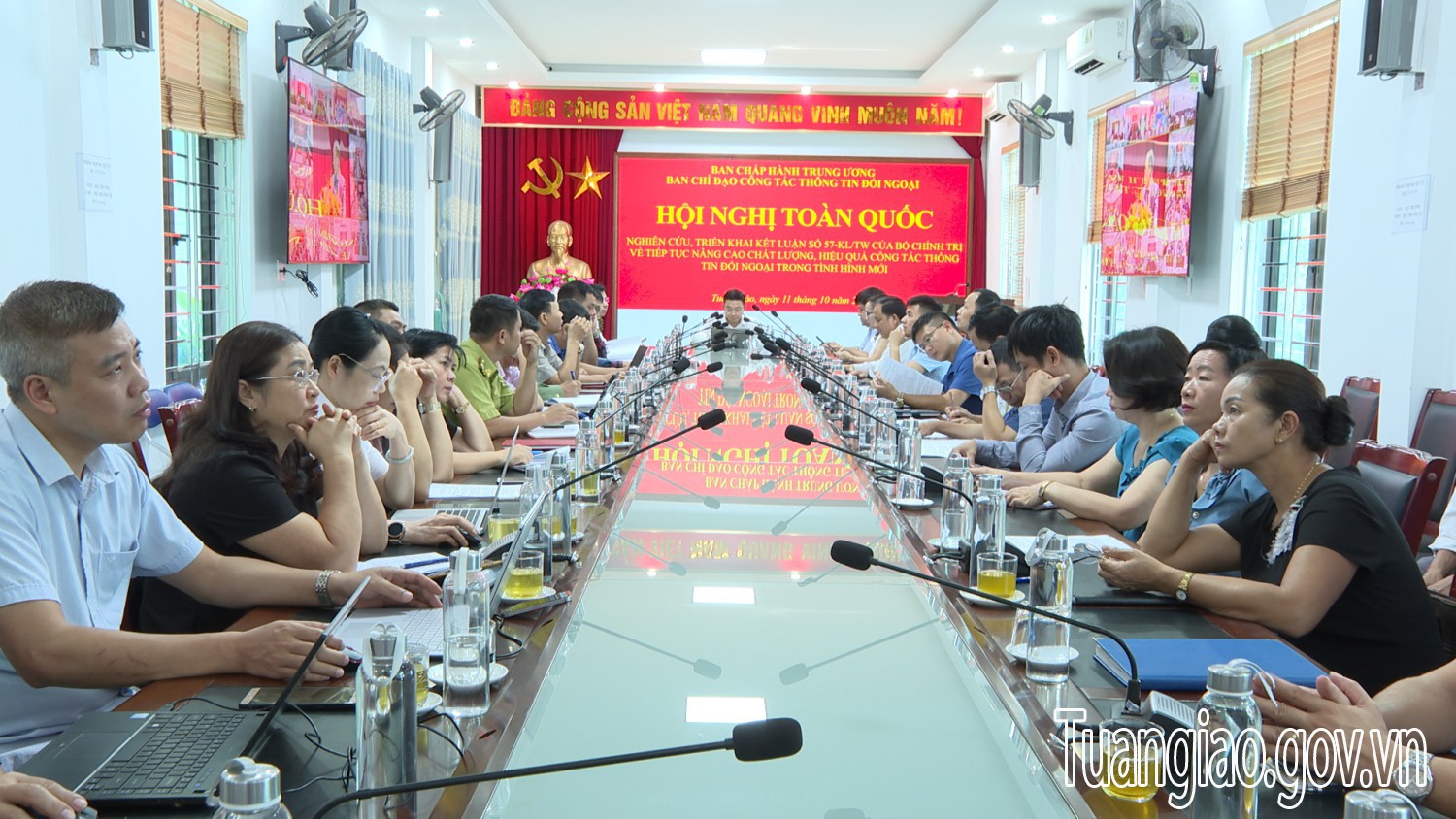 Hội nghị toàn quốc nghiên cứu, triển khai Kết luận số 57-KL/TW của Bộ Chính trị về tiếp tục nâng cao chất lượng, hiệu quả Hubet88 thông tin đối ngoại trong tình hình mới