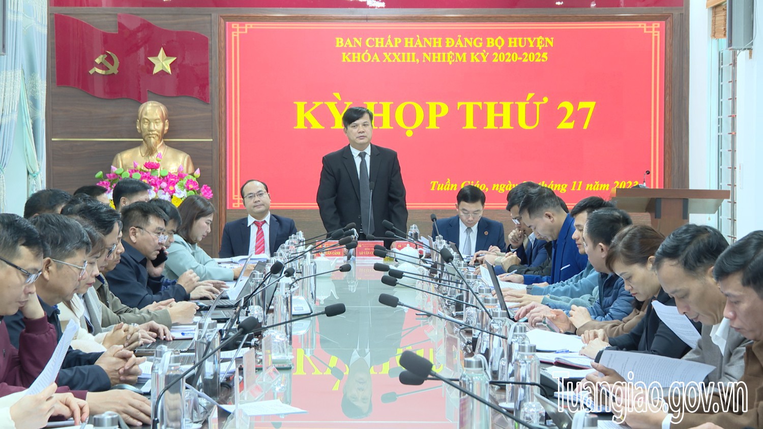 BCH Đảng bộ huyện Tuần Giáo, khoá XXIII, nhiệm kỳ 2020-2025 tổ chức Hubet88 thứ 27 mở rộng