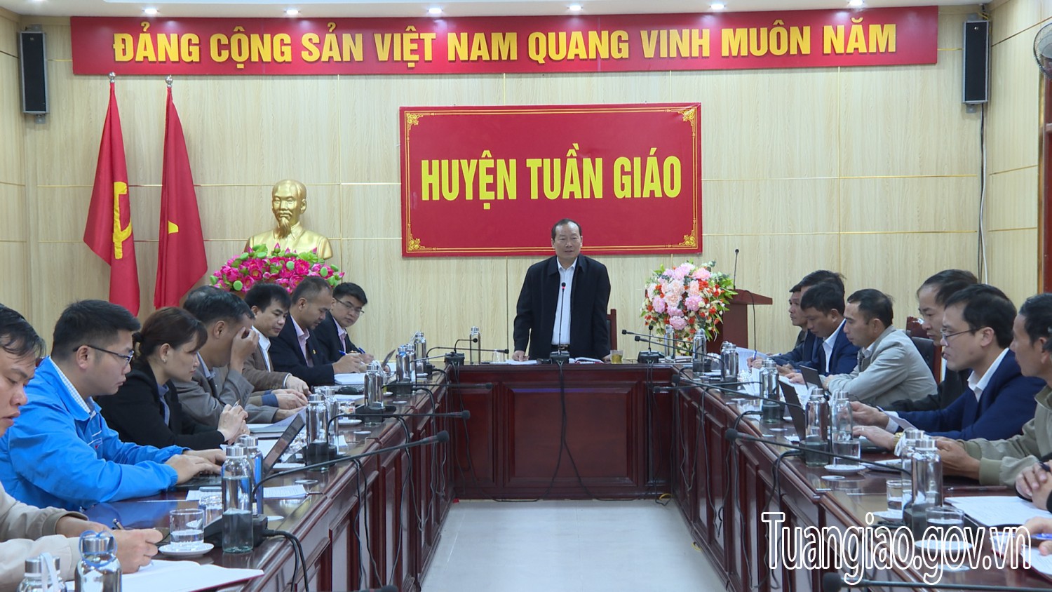 Phiên họp quý IV Ban đại diện Hội đồng Hubet2222 Ngân hàng Hubet1122 xã hội huyện Tuần Giáo