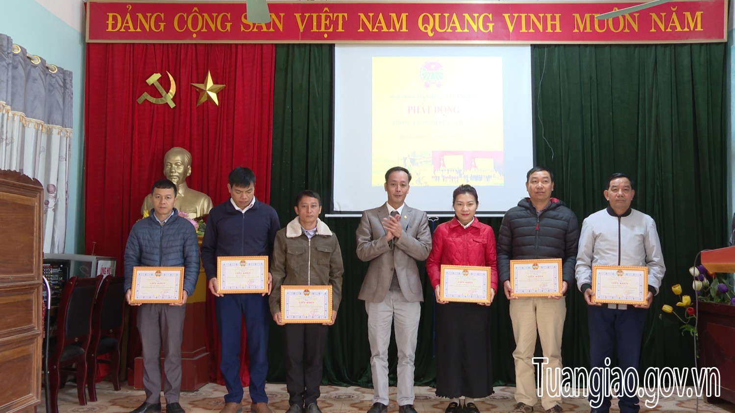 Hội nông dân huyện tổng kết Hubet88 hội và phong trào nông dân năm 2023; triển khai phương hướng, nhiệm vụ năm 2024