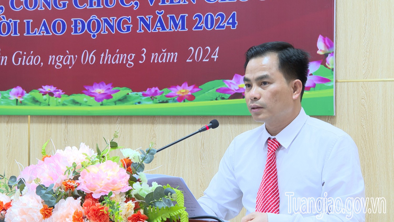 Hội nghị Hubet đăng nhập Hubet com, người lao động Hubet1122 Red 88.vin&Hubet com huyện năm 2024