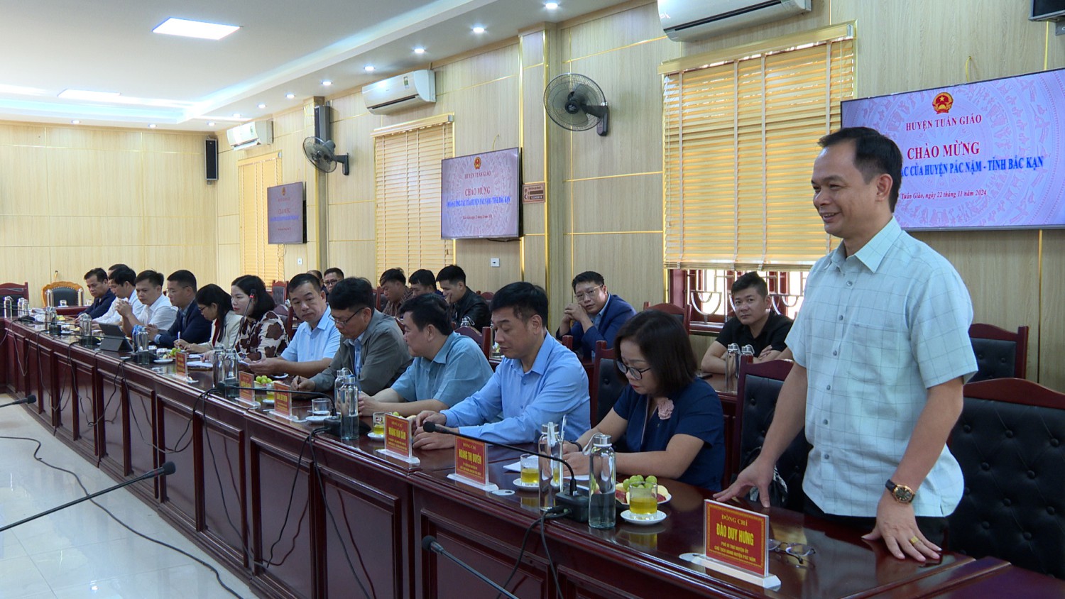 ĐC ĐÀO DUY HƯNG PBT HU, CHỦ TỊCH Hubet com HUYỆN PÁC NẶM PHÁT BIỂU