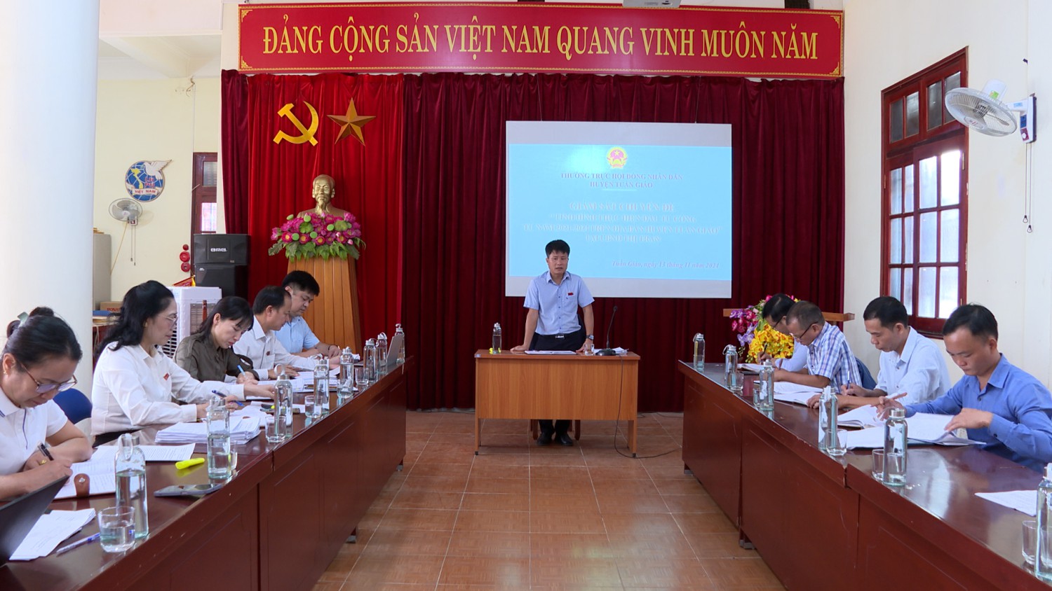 Giám sát chuyên đề: “Tình hình thực hiện đầu tư công từ năm 2021-2024 trên địa bàn huyện Tuần Giáo” tại  Hubet com Thị trấn