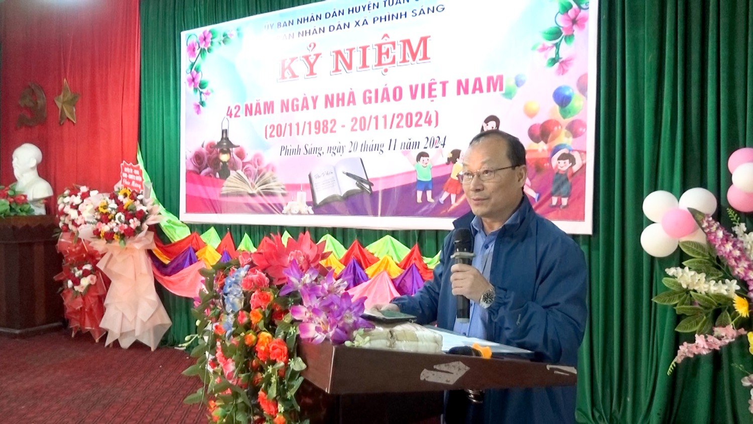 Ông Mùa Va Hồ UVBTV Huyện ủy, phó chủ tịch Hubet com huyện