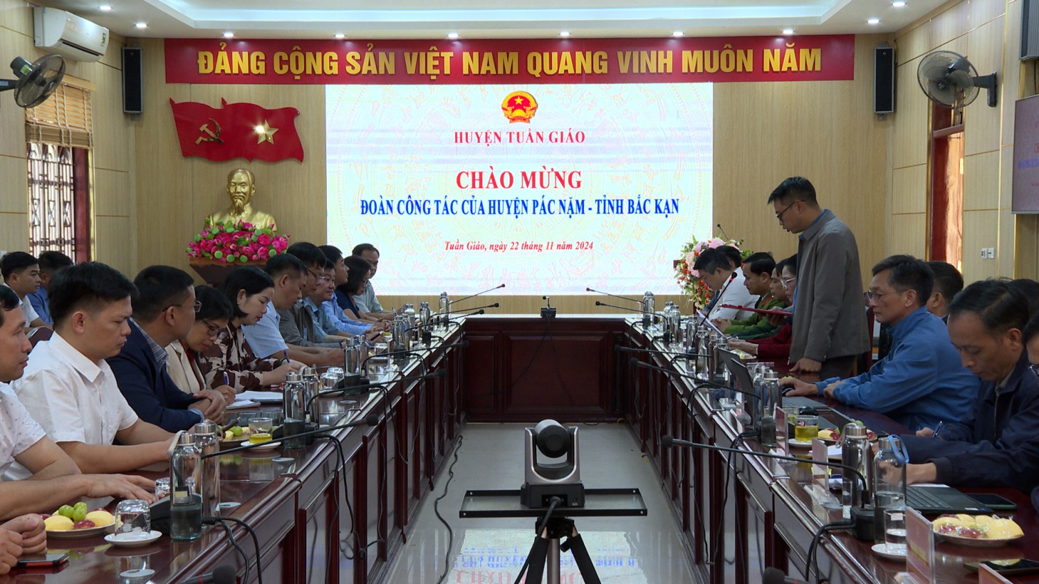 Đoàn Hubet88 huyện uyện Pác Nặm – Tỉnh Bắc Kạn học tập kinh nghiệm tại huyện Tuần Giáo