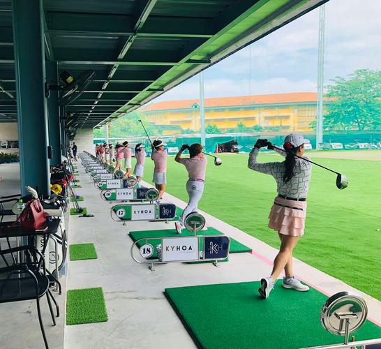 Đại biểu dự khai mạc