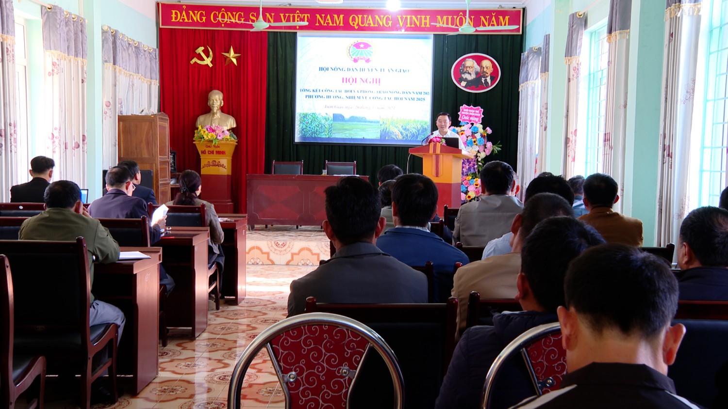 Hội nông dân huyện tổng kết Hubet88 hội và phong trào nông dân năm 2024; triển khai phương hướng, nhiệm vụ năm 2025