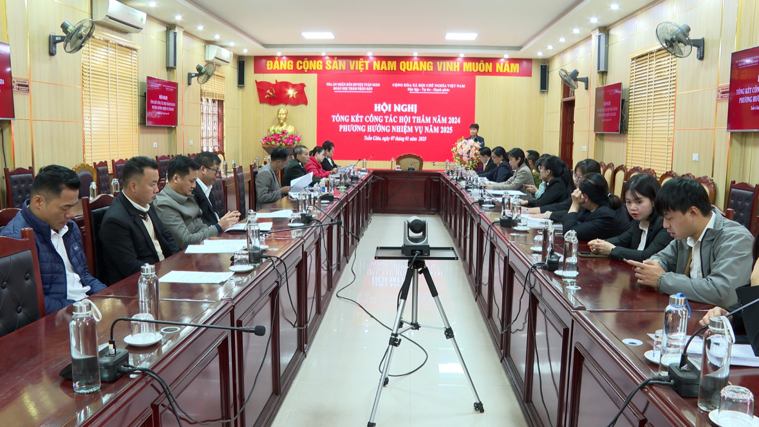 Hội nghị Tổng kết Hubet88 Hội thẩm Nhân dân năm 2024 và triển khai phương hướng nhiệm vụ năm 2025