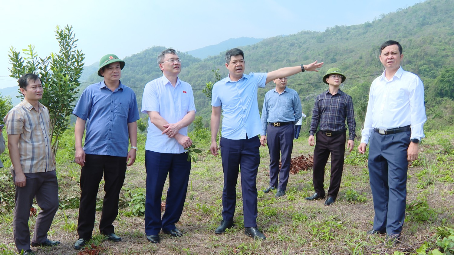 Đoàn Hubet88 Thực tế tại bản Cang