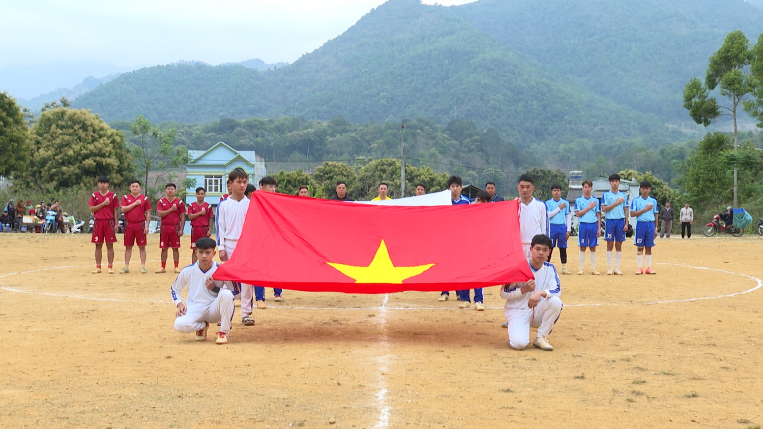 Bế mạc giải bóng đá truyền thống thanh niên lần thứ XII năm 2025