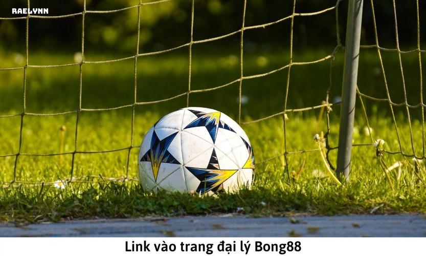 Đại biểu và học viên chụp ảnh lưu niệm