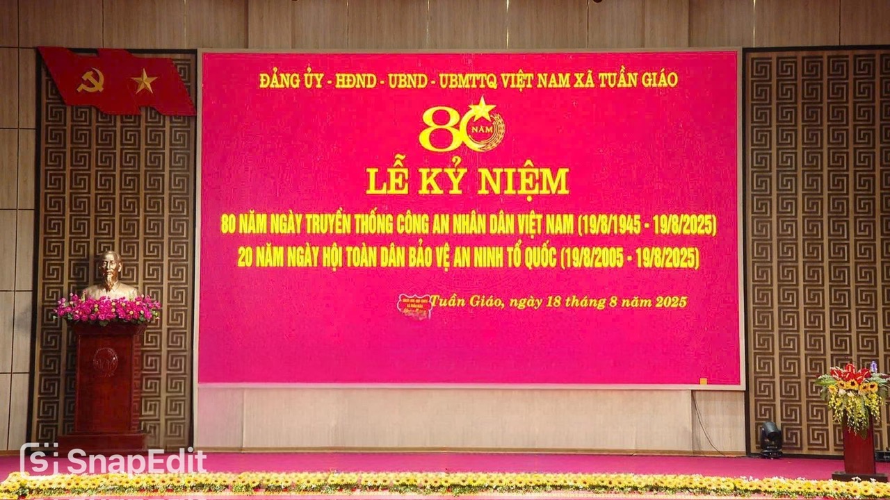 Xã Tuần Giáo long trọng tổ chức Lễ kỷ niệm 80 năm ngày truyền thống Công an Nhân dân Việt Nam và 20 năm Ngày hội Toàn dân bảo vệ an ninh Tổ quốc