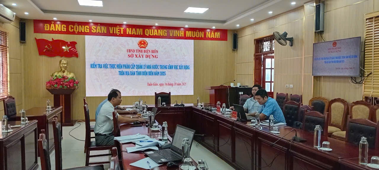 Sở Xây dựng làm việc với Hubet com xã Tuần Giáo về kiểm tra việc thực hiện phân cấp quản lý Hubet6600 trong lĩnh vực xây dựng trên địa bàn năm 2025