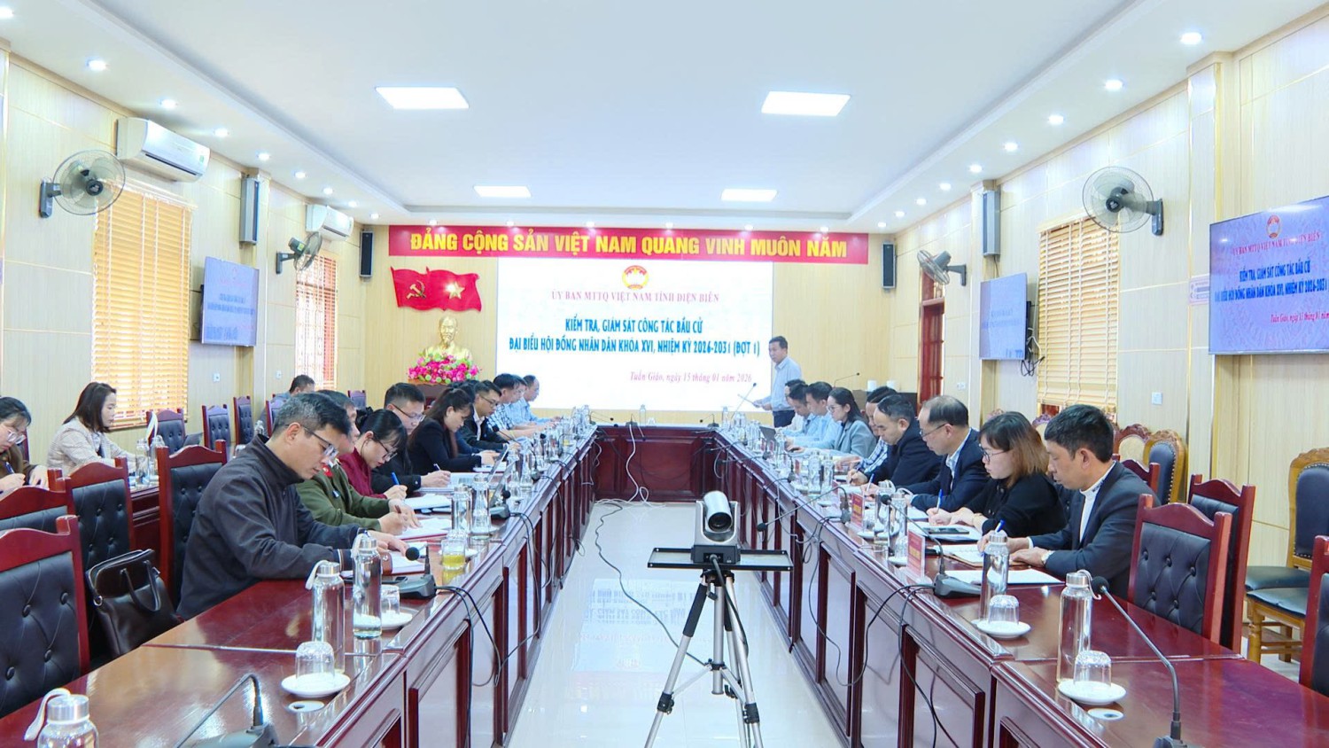 Uỷ ban MTTQ Việt Nam tỉnh kiểm tra, giám sát Hubet88 bầu cử Đại biểu Red 88.vin các cấp nhiệm kỳ 2026-2031 tại xã Tuần Giáo
