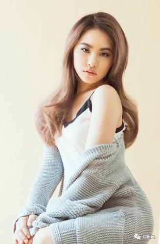 Chi bộ Toán – Lý, Đảng bộ trường THPT Tuần Giáo tổ chức Lễ kết nạp Đảng viên cho 2 quần chúng ưu tú là học sinh của nhà trường
